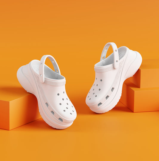 206302-100 CLASSIC BAE Womens Clogs White