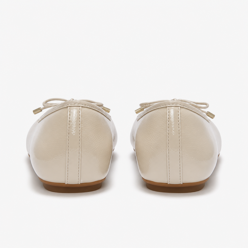 FitFlop DELICATO BOW TEXTURED PATENT-LEATHER Womens Ballerina Shoes Hazy Taupe