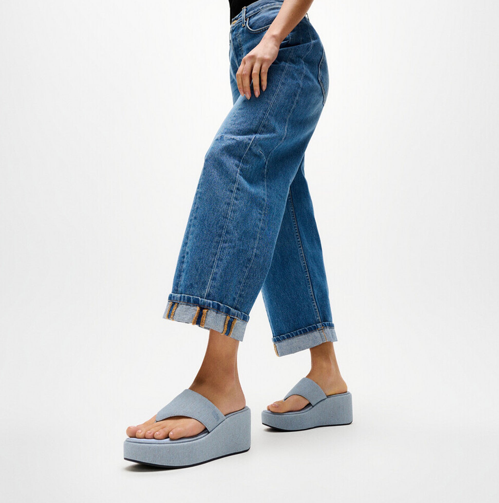 FitFlop PLATFFORMS DENIM Womens Toe-Post Sandals Light Denim