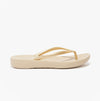 FitFlop IQUSHION Womens Flip Flops Gold