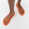 IQUSHION SPARKLE Womens Toe Post Sandals Pop Orange