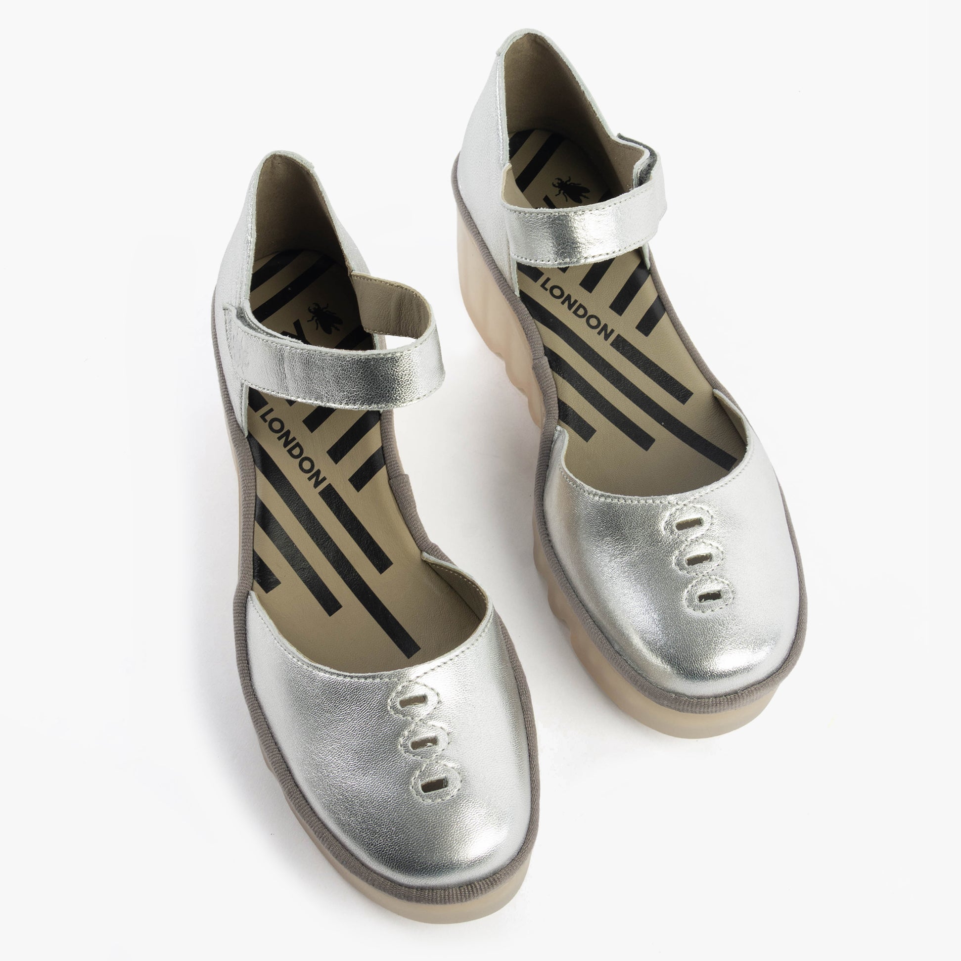 Fly London BISO305FLY Womens Sandals Silver