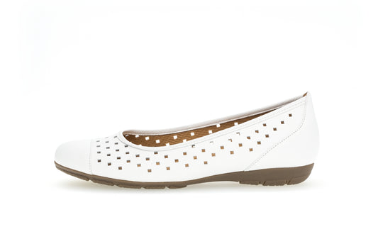 Gabor RUFFLE Womens Shoes White