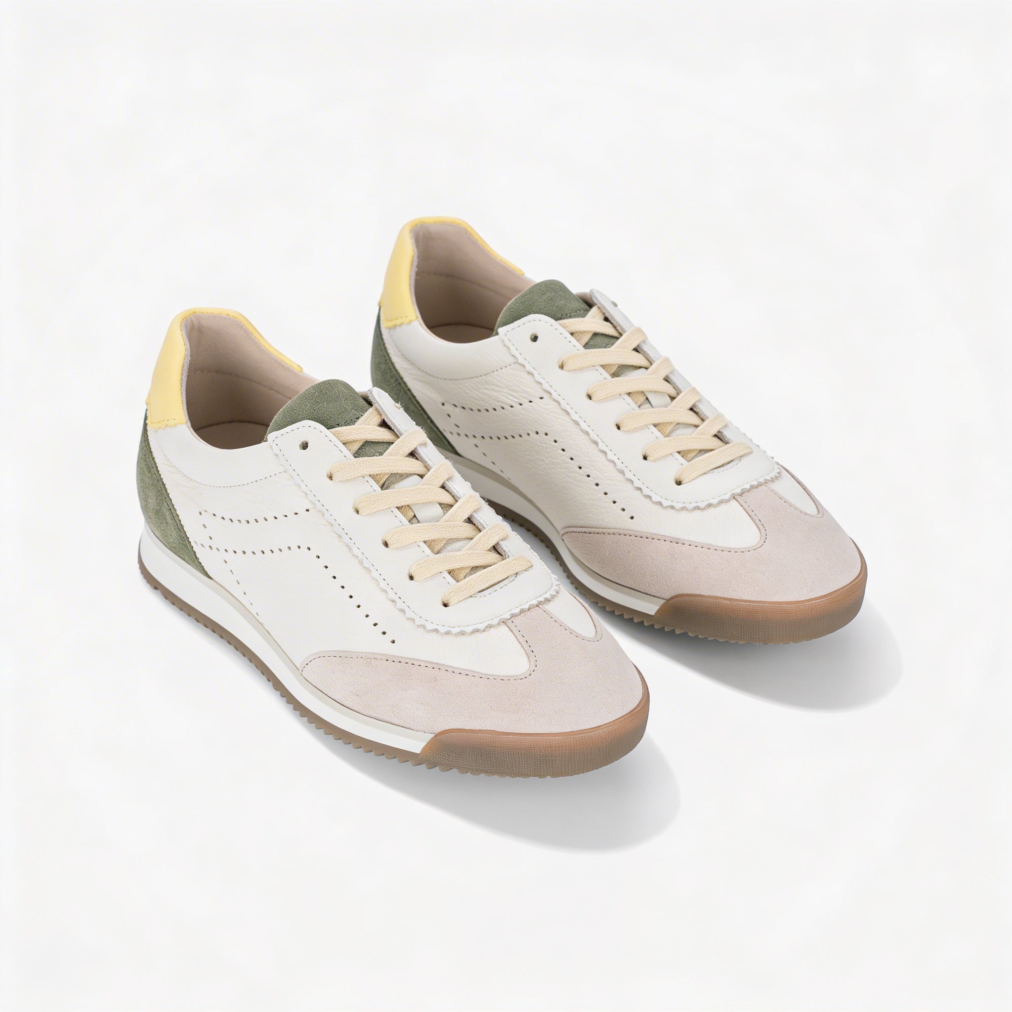 Gabor NOVICE Womens Court Trainers WHITE