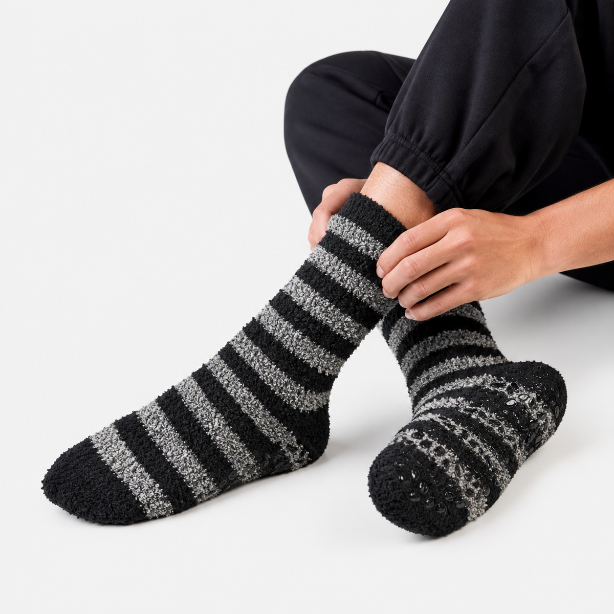 Totes Toasties SUPERSOFT TWIN PACK SLIPPER SOCKS Mens Slipper Socks Black / Grey