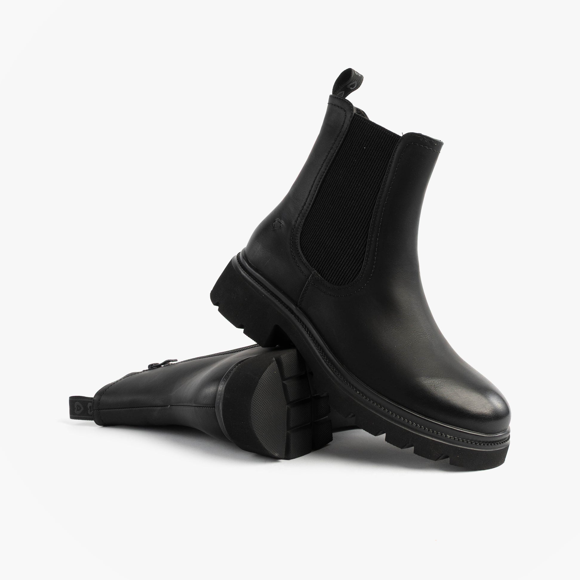 Heavenly Feet ZETA Womens Chelsea Boots Black