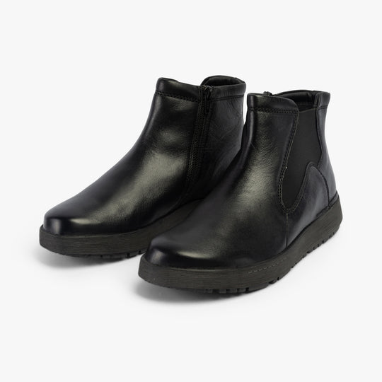 Josef Seibel ANNA 04 Womens Boots Black side view leather ankle boots with zip closure and round toe.