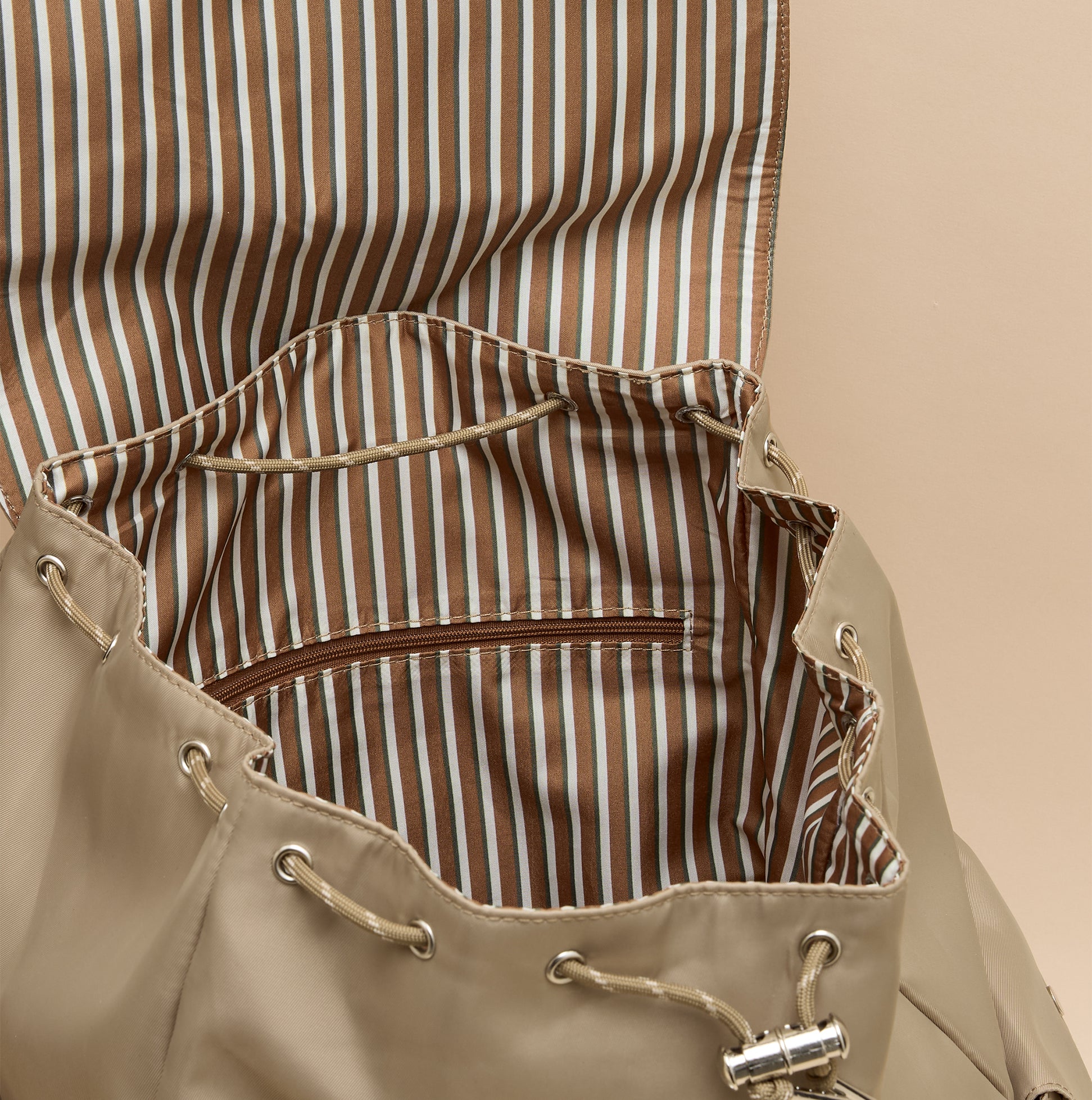 Joules CAMBECK NYLON RUCKSACK Womens NEUTRAL