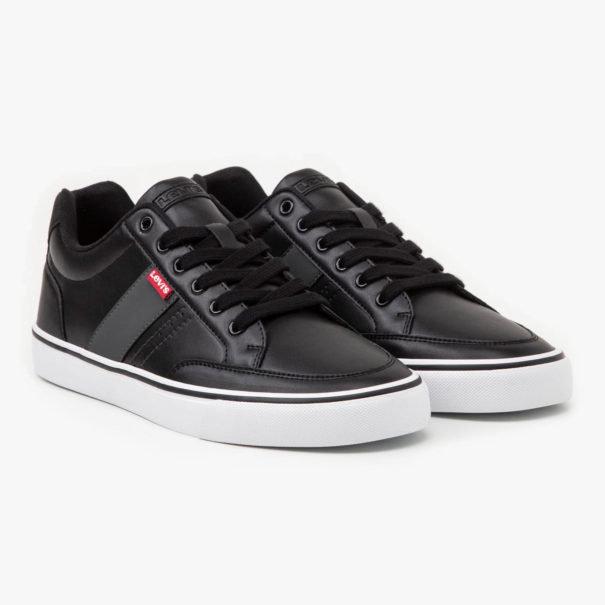 Levi's TURNER 2.0 Mens Trainers Black