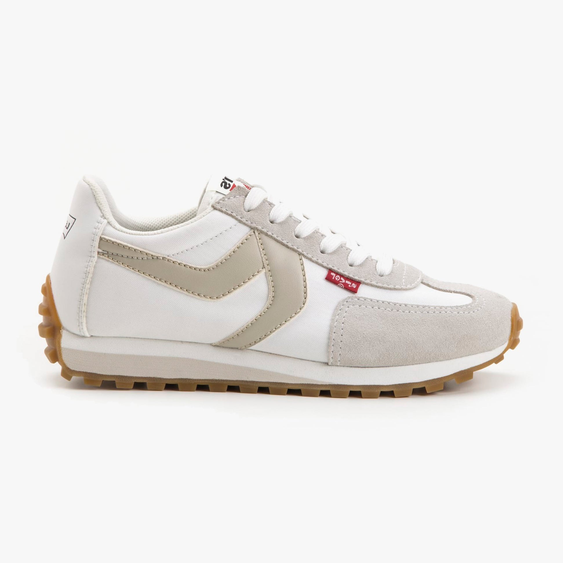 Levi's STRYDER RED TAB S Womens Trainers Regular White