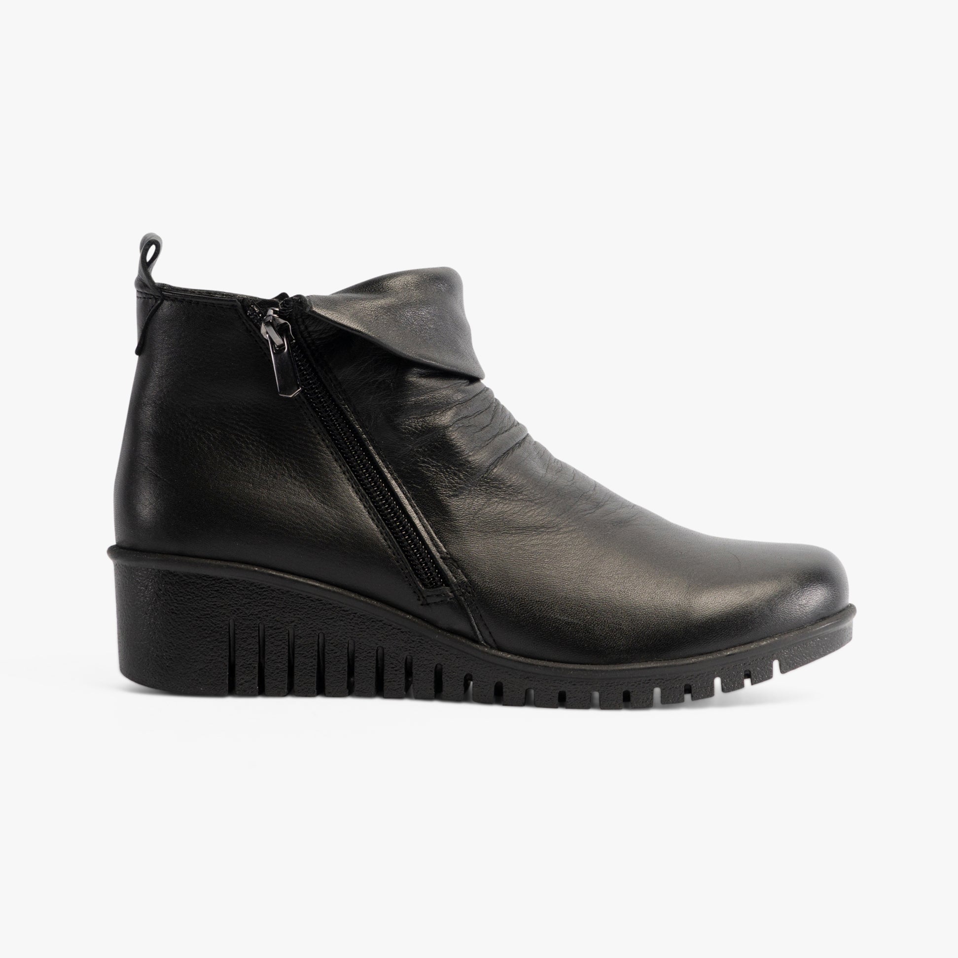 Lotus CORDELIA Womens Boots Black