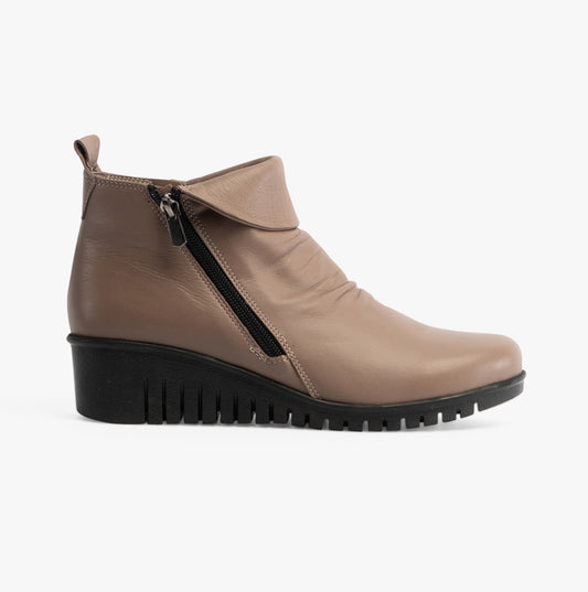 Lotus CORDELIA Womens Boots Clay