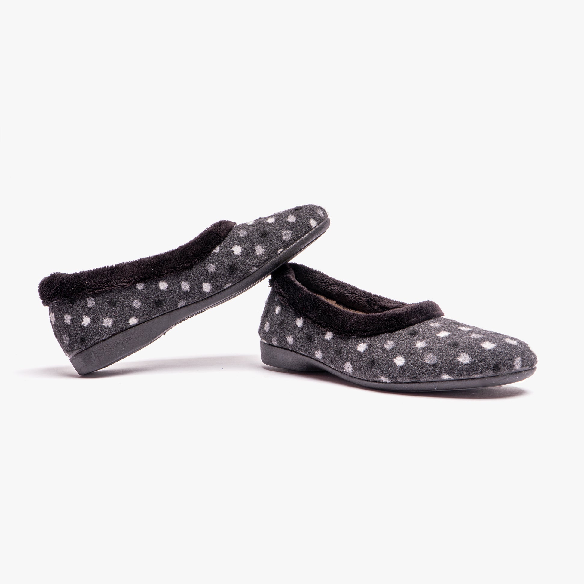 Lotus GERI Womens Slippers Black