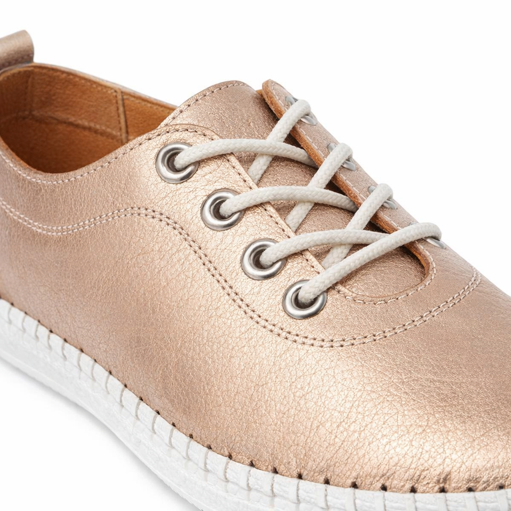 Mod Comfys LOUISE Womens Comfort Shoes Bronze