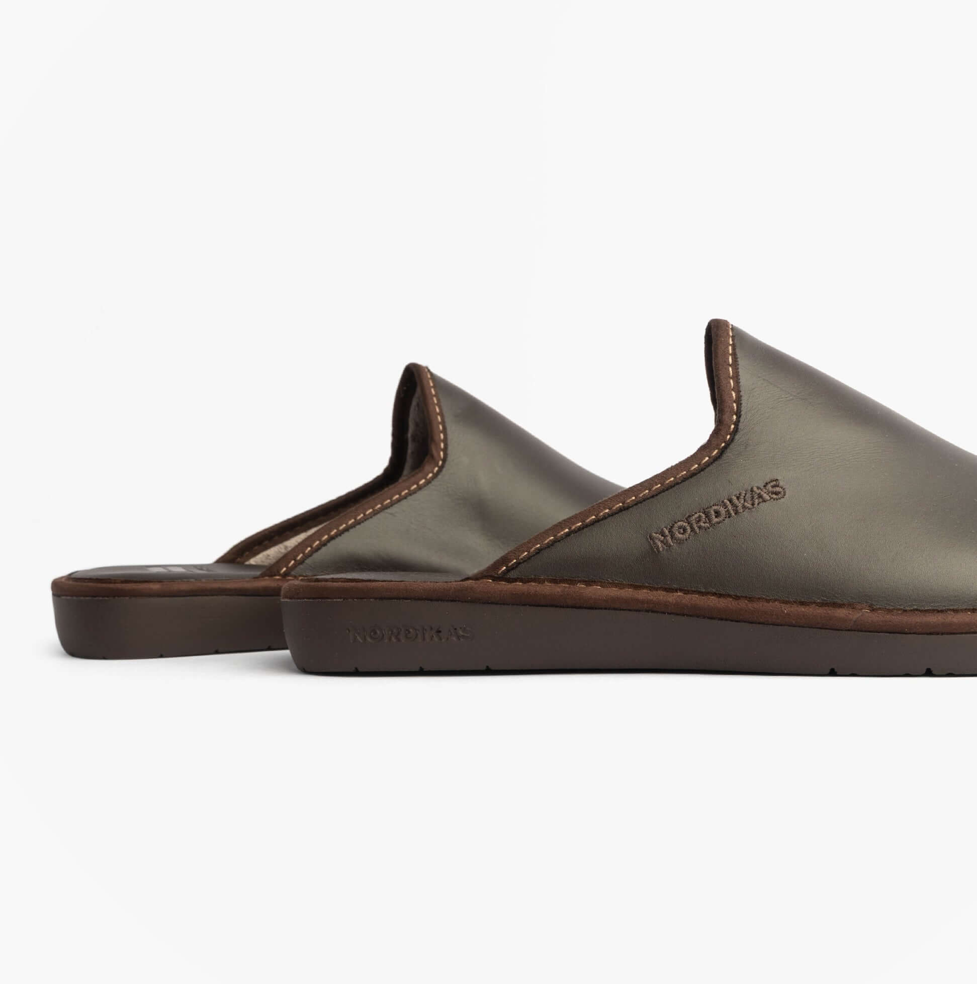 Nordikas 131 Mens Leather Mule Slippers Moka