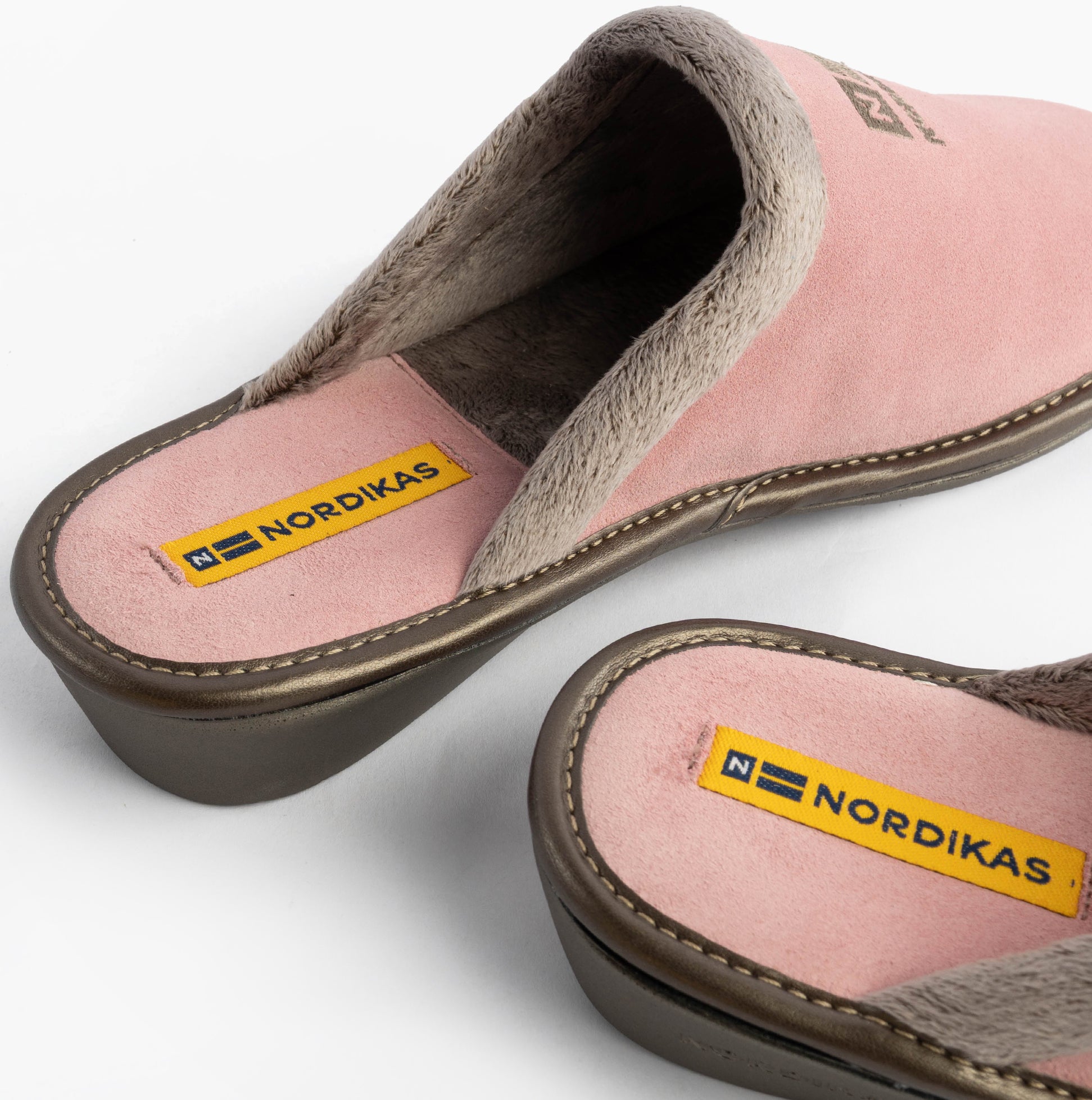 Nordikas Nordikas AFELPADO Womens Mules SlippersRosa