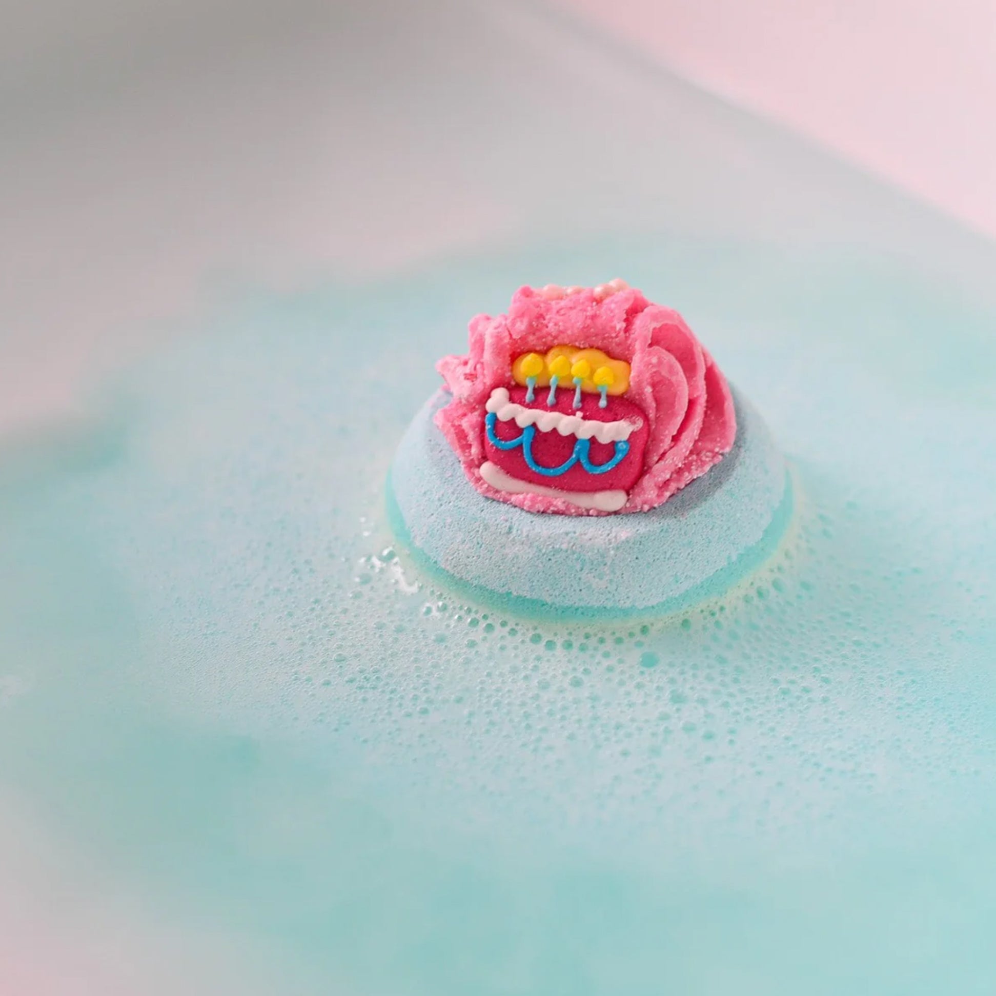Bomb Cosmetics Happy Bath-Day Bath Bombs n/a