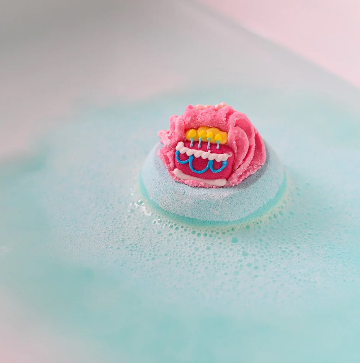 Bomb Cosmetics Happy Bath-Day Bath Bombs n/a