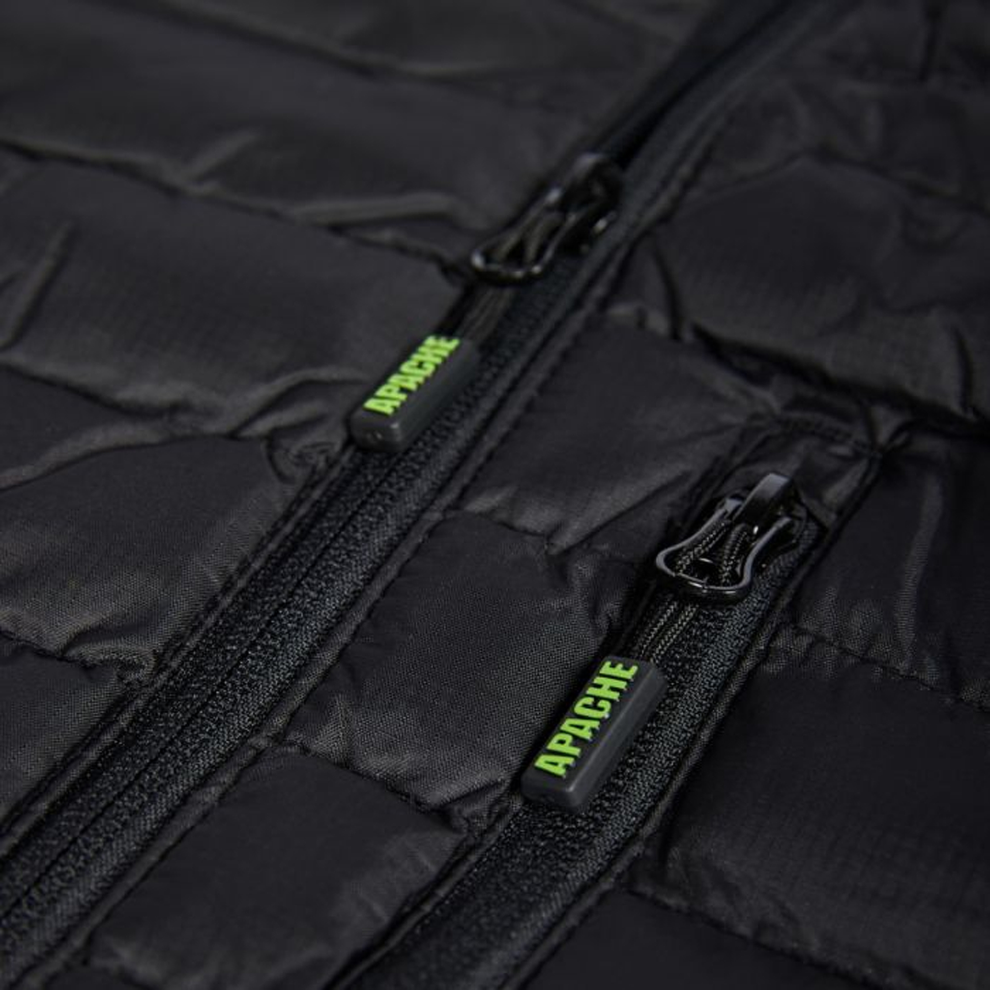 Apache PICTON Mens Gilet Black