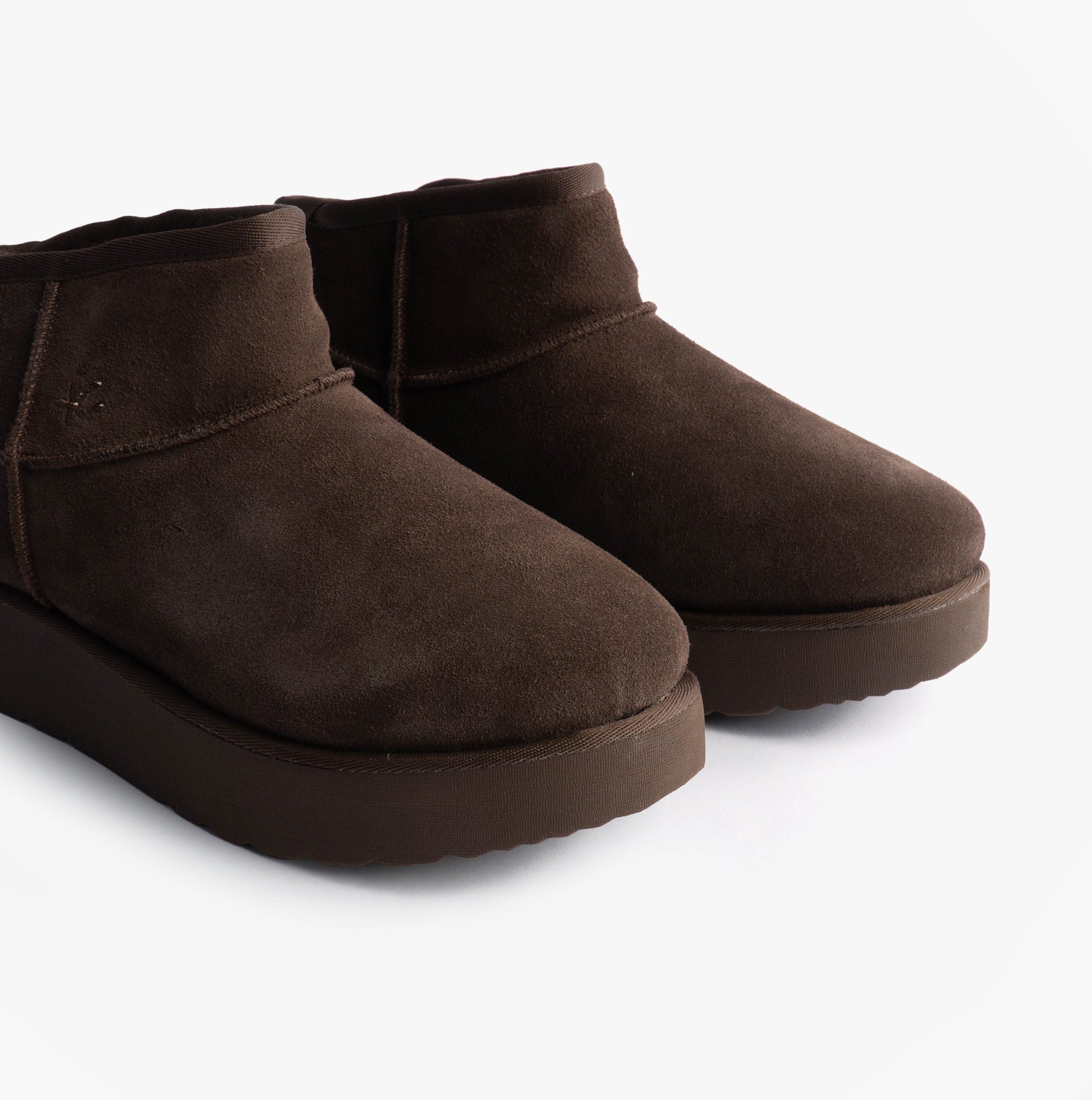 Skechers 169143/CHOC KEEP COZY Womens Boots Chocolate