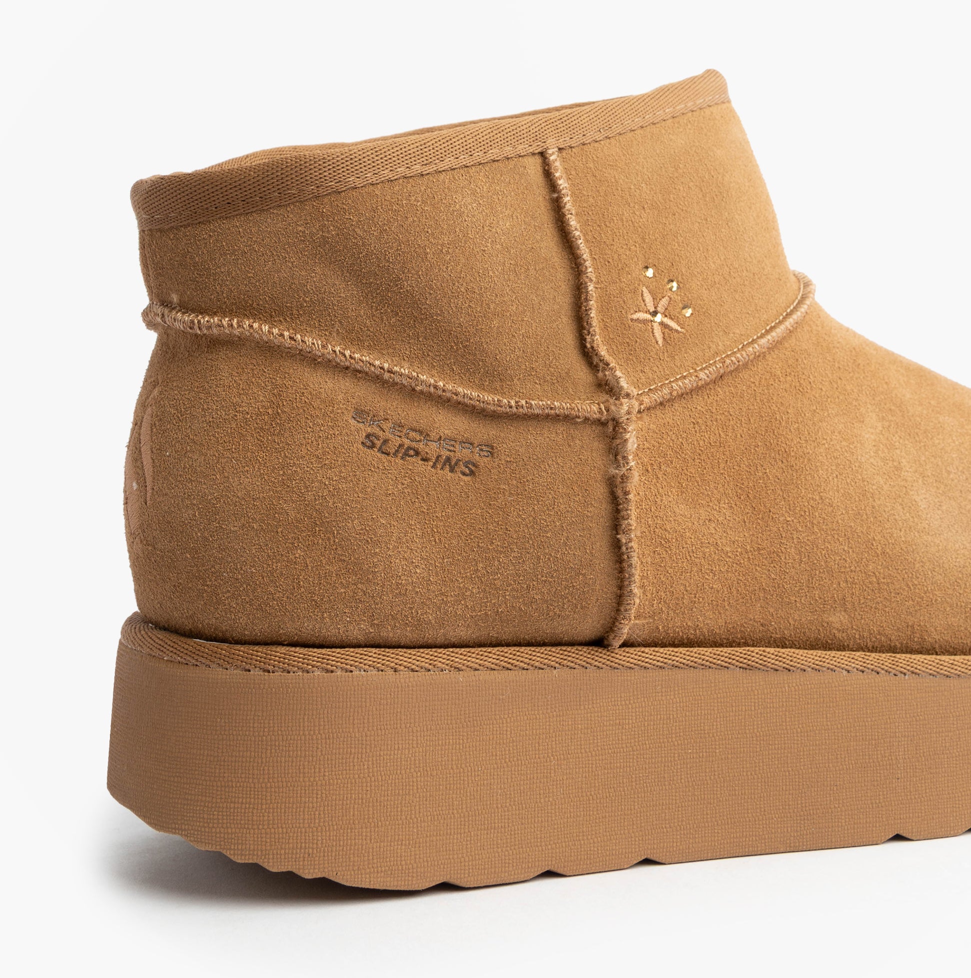 Skechers KEEP COZY Womens Boots Chestnut