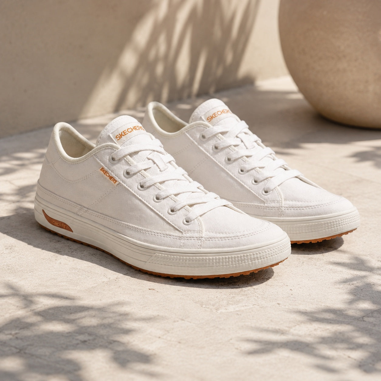 Skechers 177190/WHT ARCH Womens Trainers White