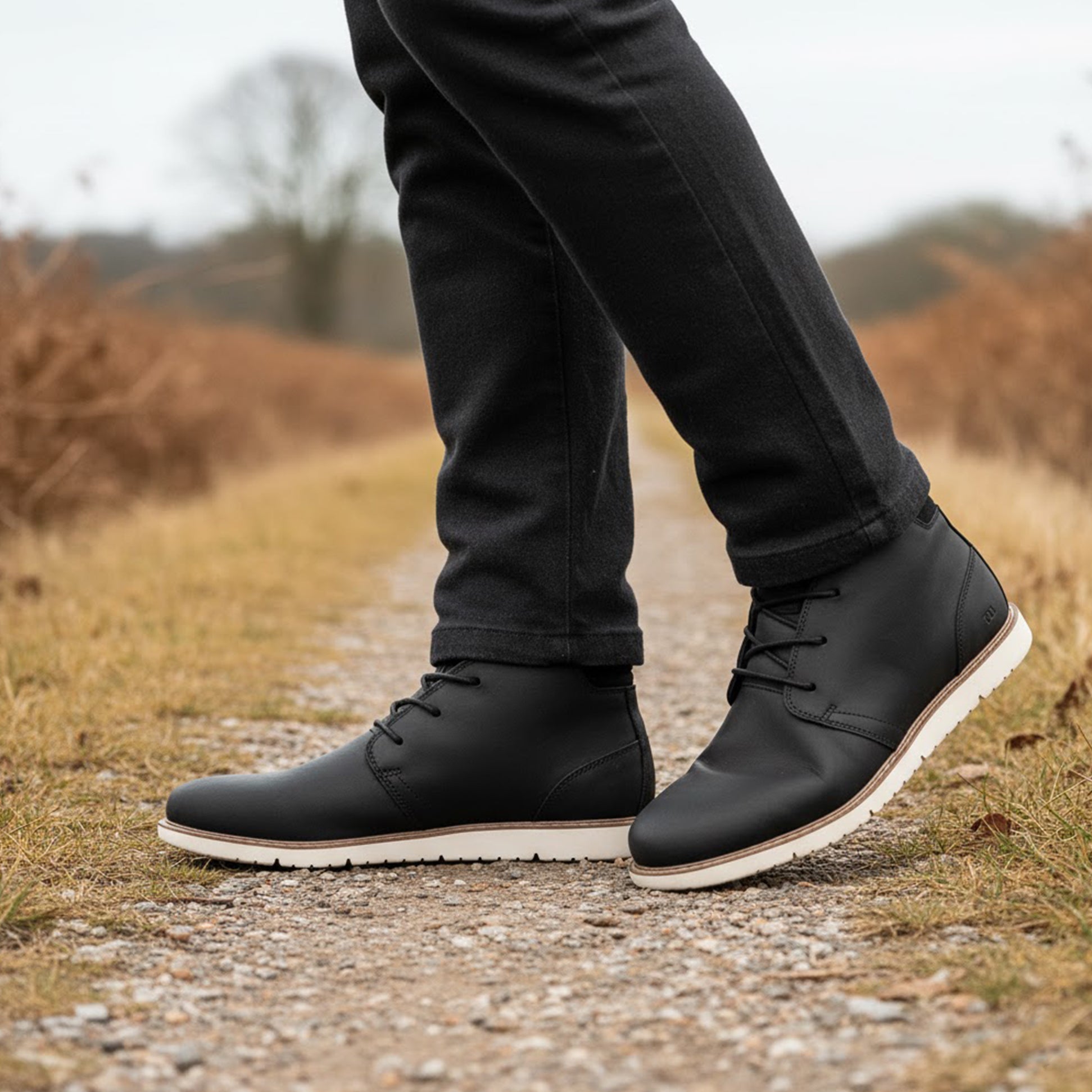 TOMS NAVI Mens Boots Black
