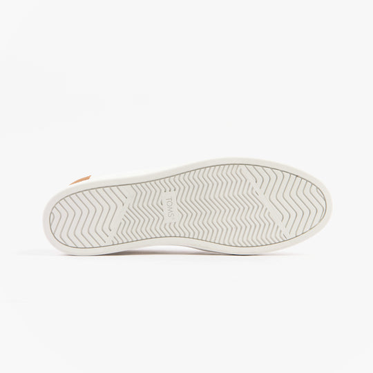 TOMS CARLO 2.0 Mens Trainers White bottom view with rubber sole detailing.