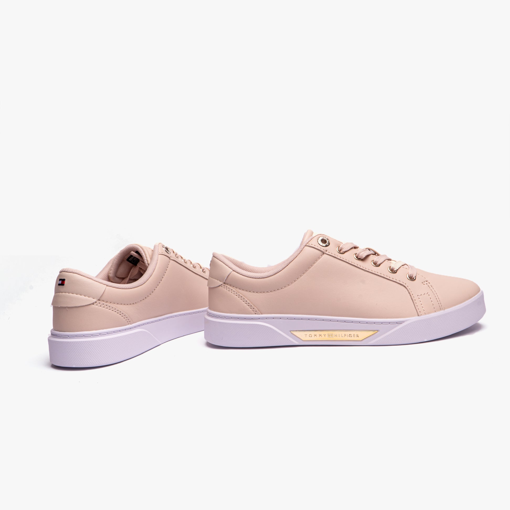 Tommy Hilfiger GOLDEN COURT Womens Trainers Cashmere Creme