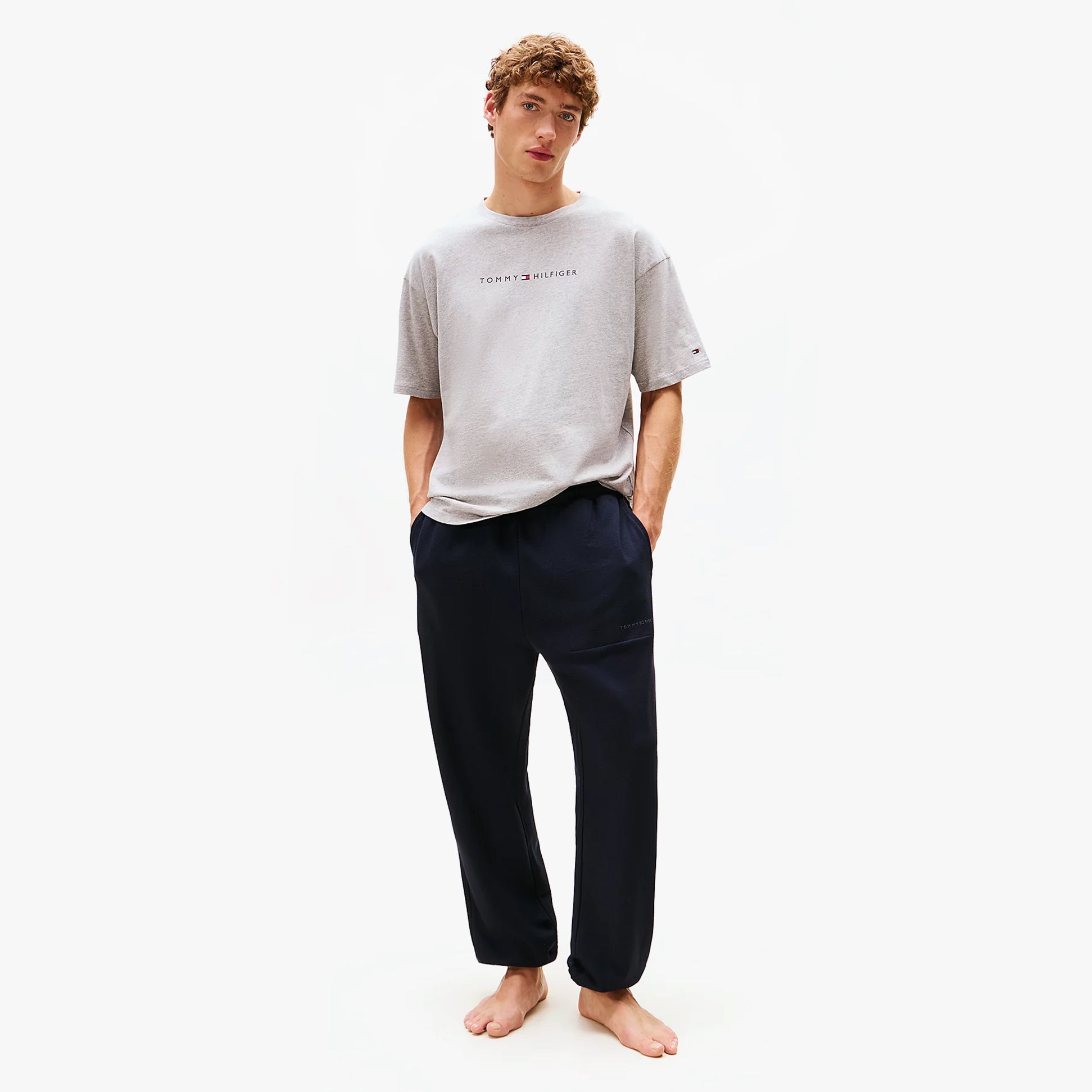 Tommy Hilfiger Tommy Hilfiger SS TEE CONT. LOGO Mens T-Shirts & Tank Tops Light Grey Heather