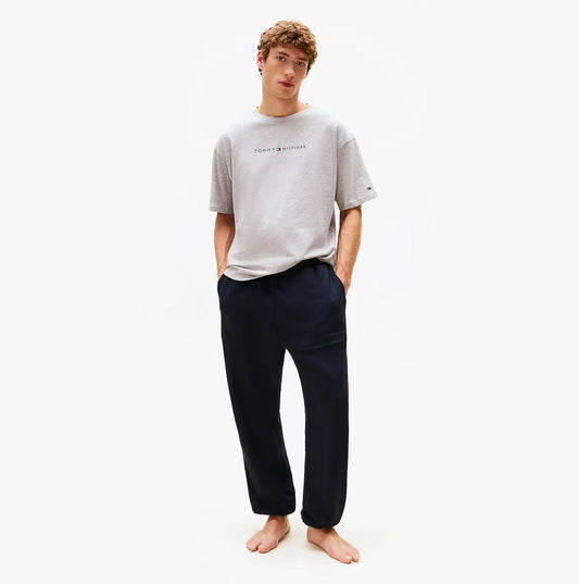 Tommy Hilfiger Tommy Hilfiger SS TEE CONT. LOGO Mens T-Shirts & Tank Tops Light Grey Heather