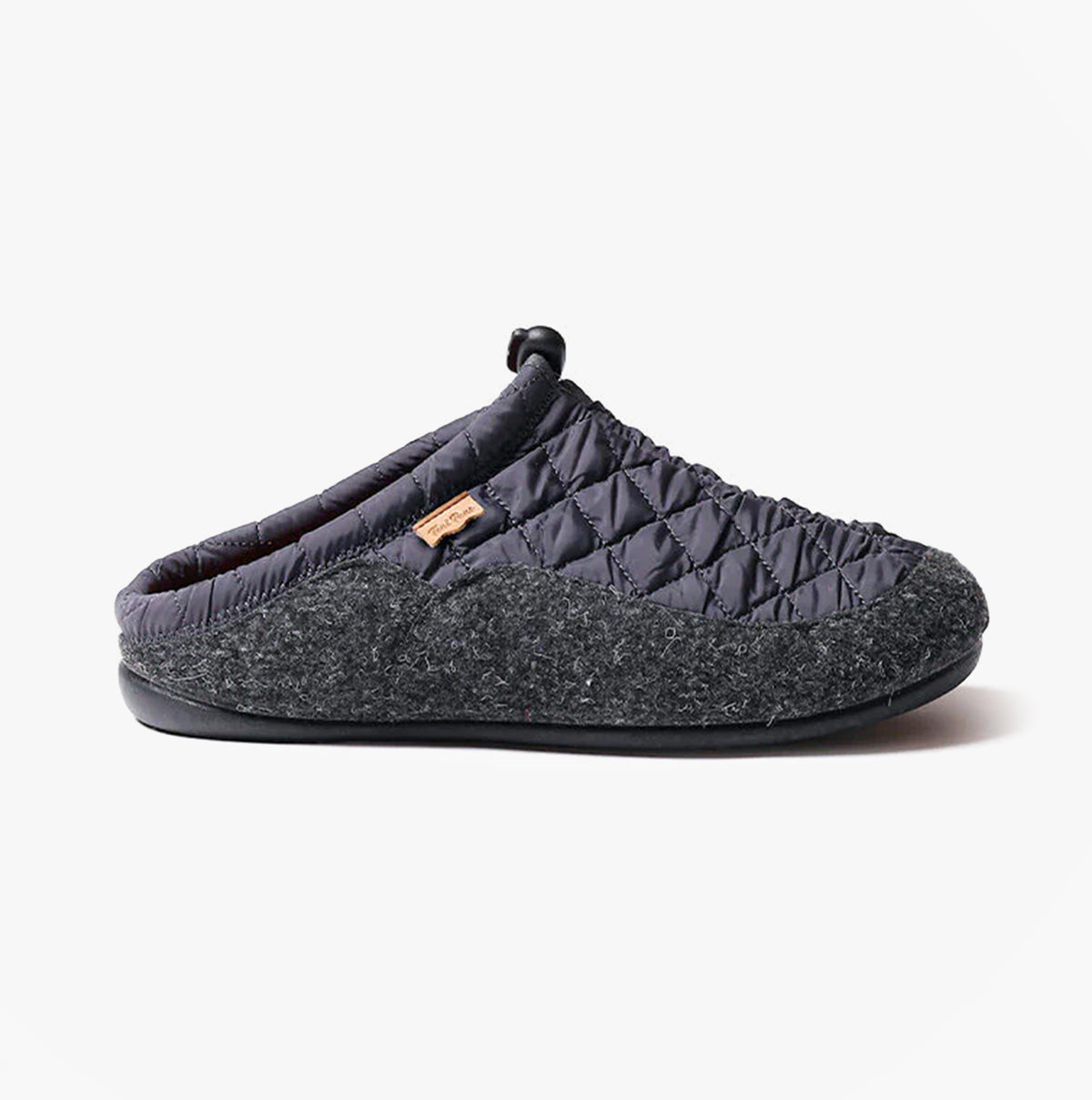 Toni Pons DARLA-SB Womens Slippers Gris side view showcasing sheepskin and textile upper, round toe, and synthetic sole.