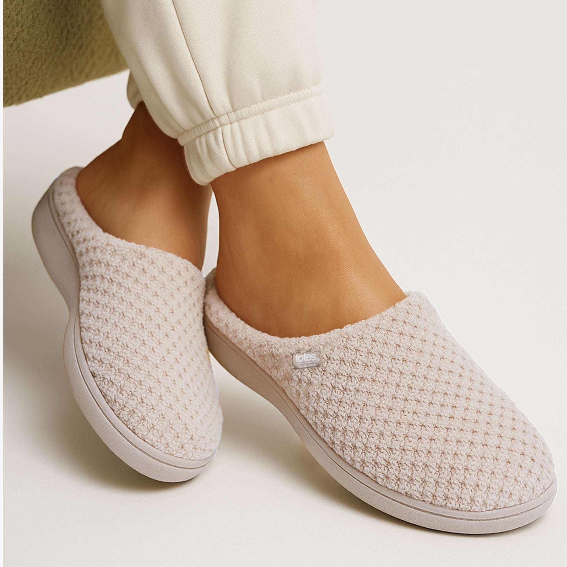 Totes Isotoner POPCORN TERRY Womens Mule Slippers Oat