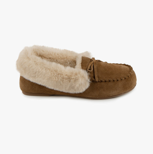 Totes Isotoner GENUINE SUEDE MOCCASIN WITH FAUX FUR LINING Womens Tan