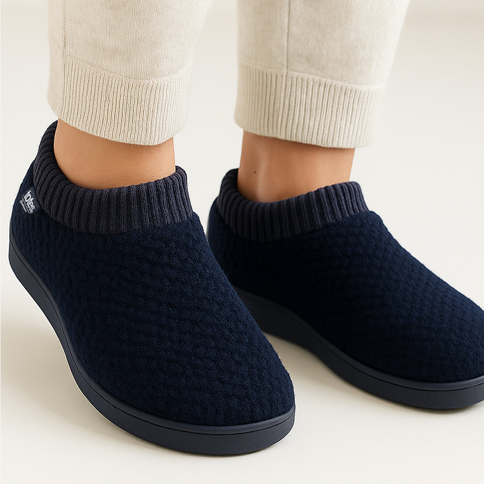 Totes Isotoner POPCORN FULL BACK BOOTIE Womens Slippers Navy