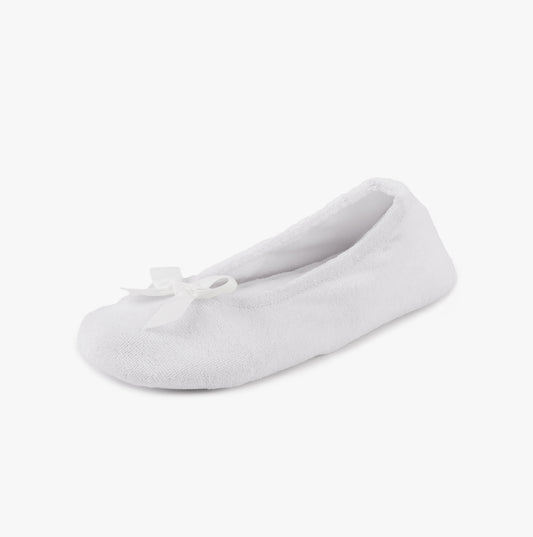 Totes Isotoner TERRY BALLET WITH BOW Womens Ballet Slippers White