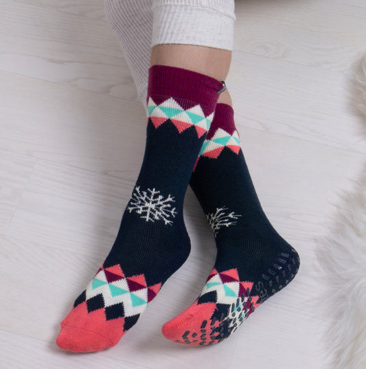 Totes Toasties ORIGINAL Womens Twin Pack Slipper Socks Festive