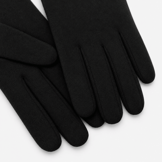 Totes Isotoner THERMAL GLOVE WITH BOW DETAIL Womens Touchscreen Gloves Black close-up of black gloves