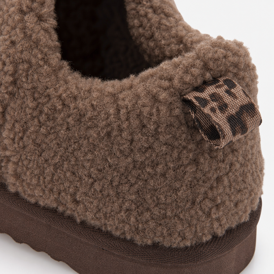 Totes Isotoner BORG Womens Bootie Slippers Brown