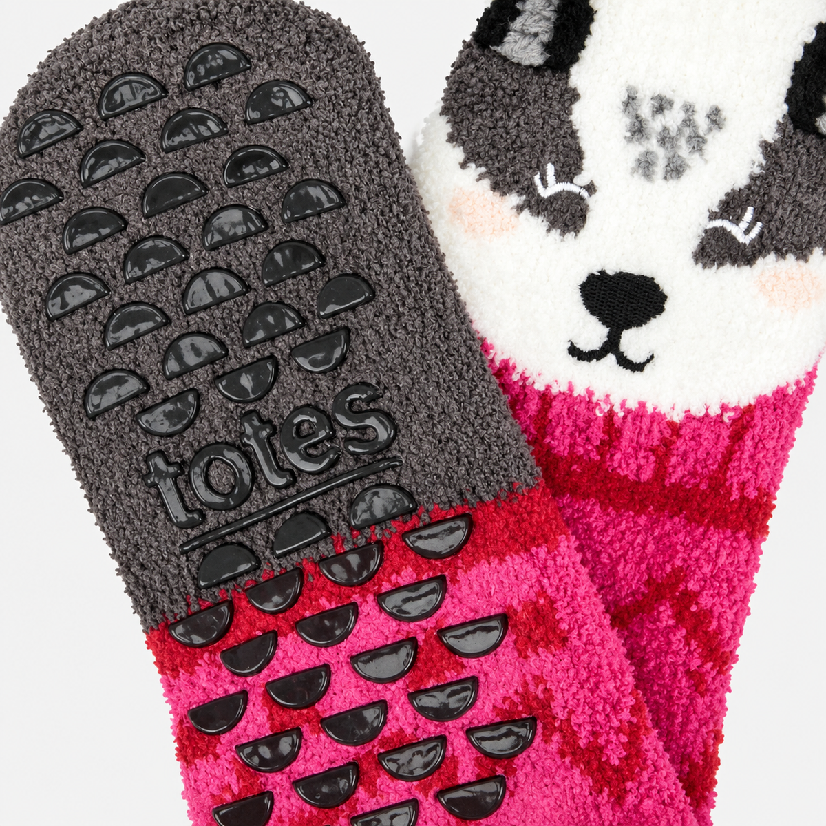 Totes Toasties NOVELTY SUPER SOFT SLIPPER SOCKS Womens Slipper Socks Badger