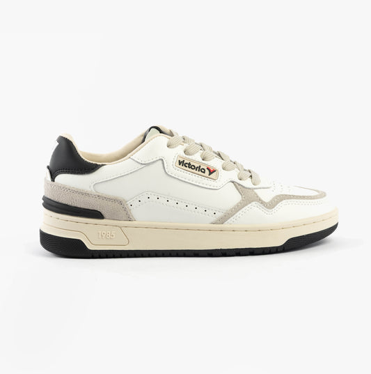 C80 Womens Trainers Negro